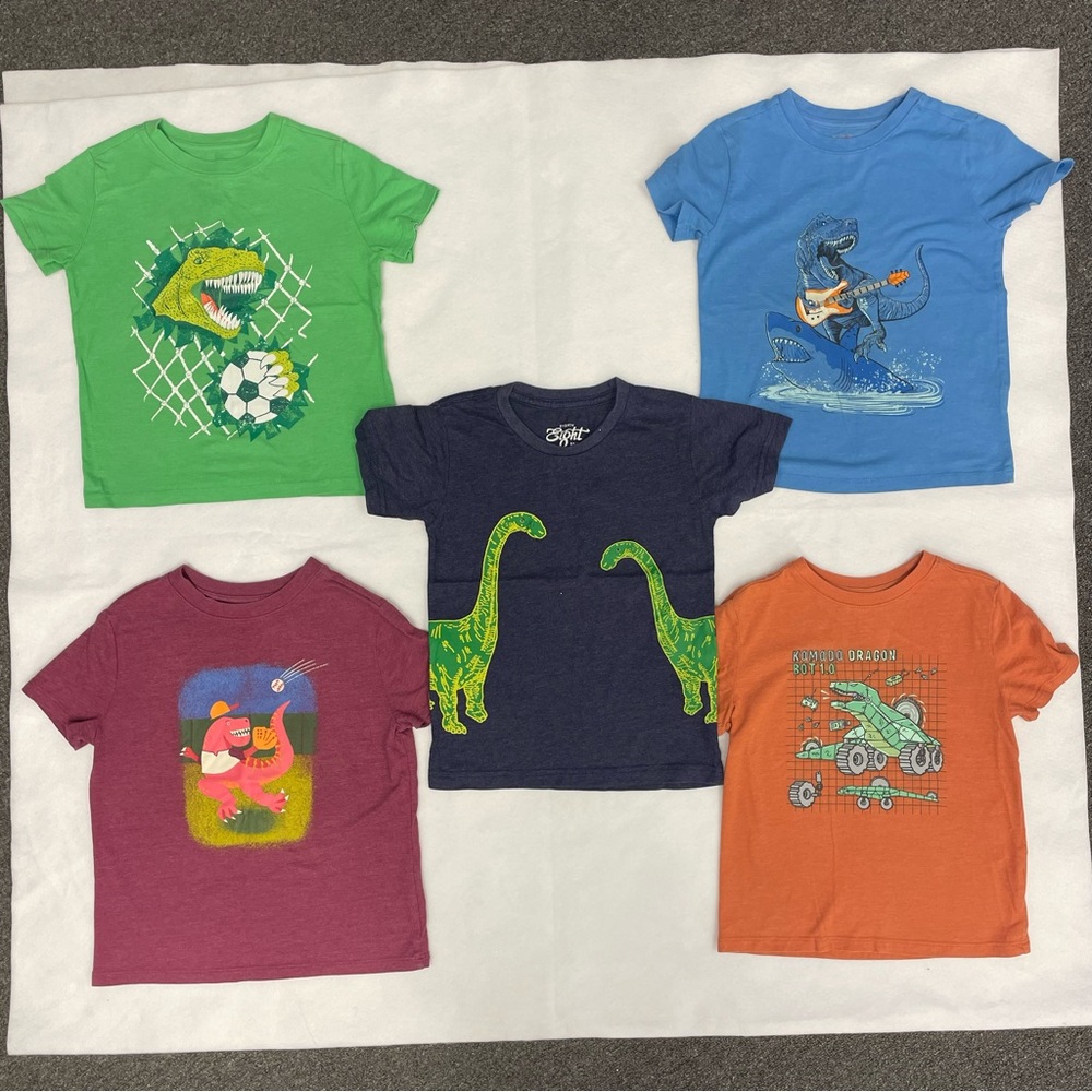 5 Dinosaur T-Shirts, 4 Cat & Jack, 1 Eighty Eight Brand, size XS